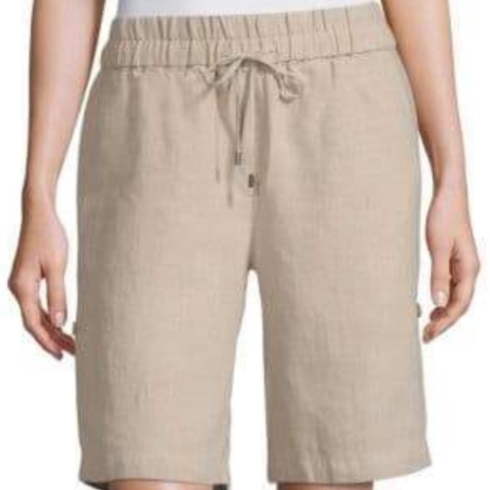 Linen shorts